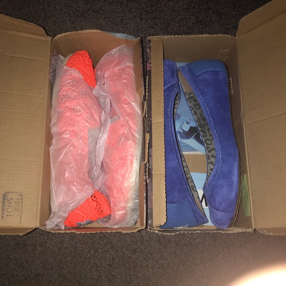 3 Pairs Of Toms - Picture 5 of 8